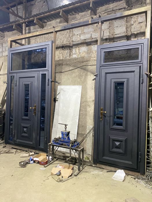 Темір Есік , выходные двери