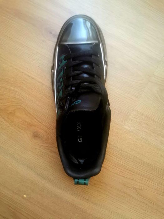 Adidași casual negri
