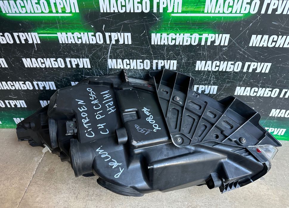 Фар far десен фарове нексенон H7/H1 за Ситроен Ц4 Citroen C4 Picasso