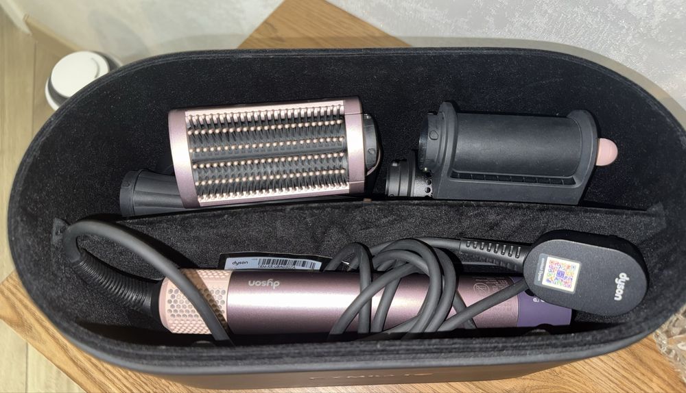 Dyson Оригинал Продам