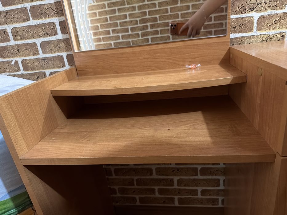 туалетний столик