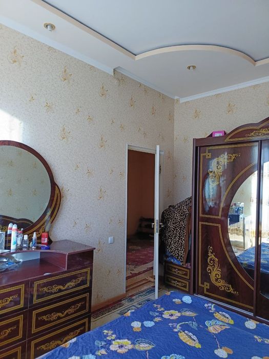 Kvartira sotiladi M.Tarobiy 113   3xonali