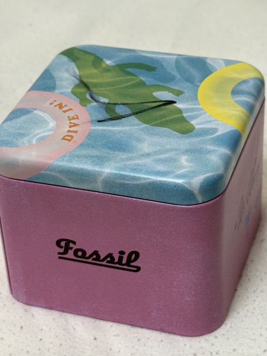 Дамски часовник FOSSIL ES3204 – златист с кристали