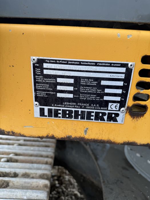 Excavator liebherr 934