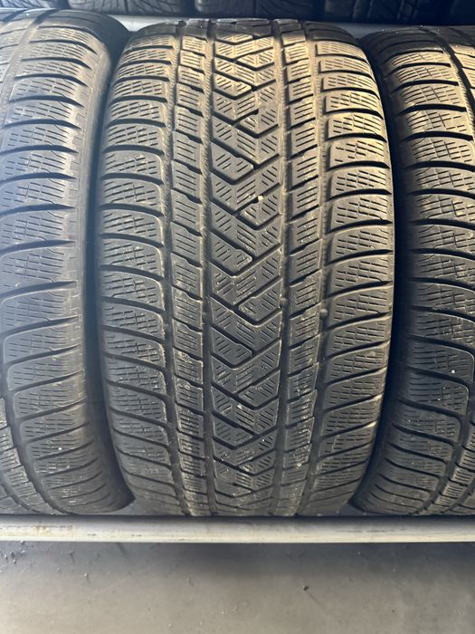 Anvelope 295/40/20 Pirelli