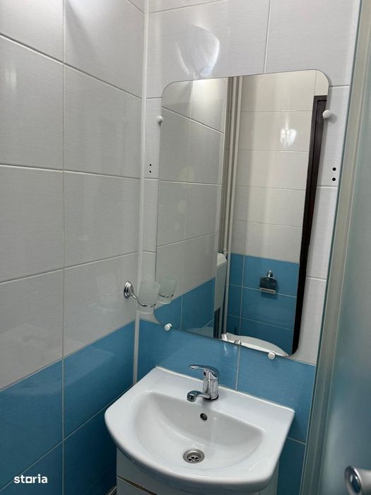 dristor 6-7 min metrou libera