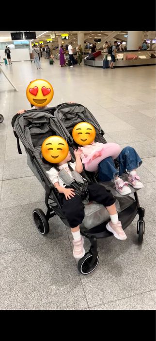 Коляска для Двойни