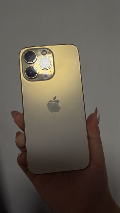 Продам iphone 13 pro