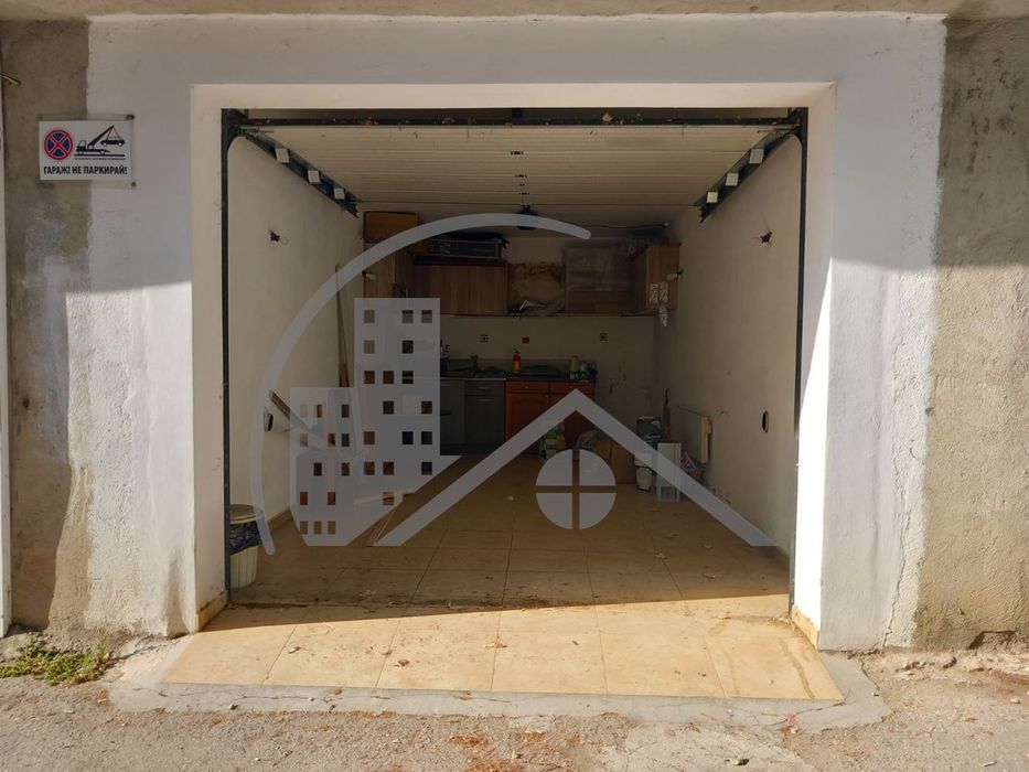 Продава се Гараж / Паркомясто в Варна, Владислав Варненчик - 22 кв.м за 1500 €/кв.м - Снимка #1