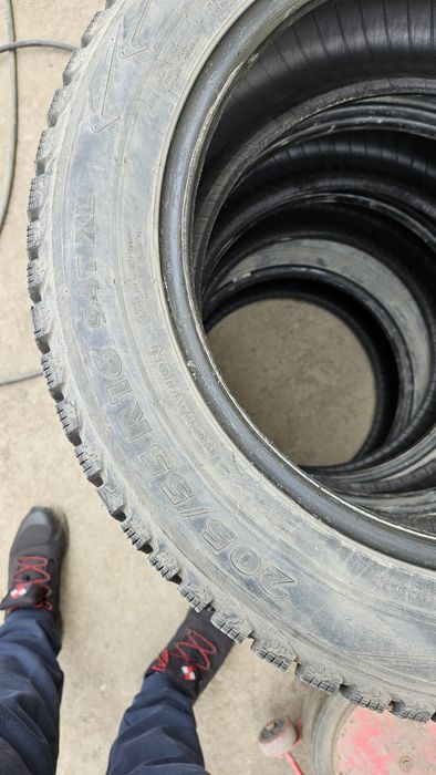 Продам шины 205/55/16