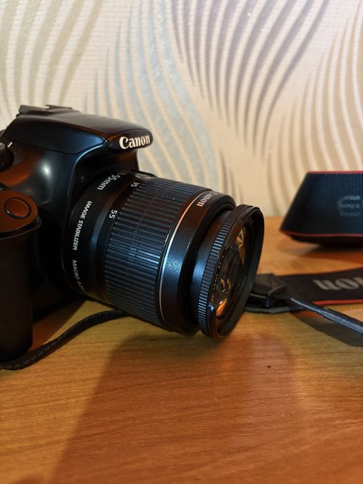 Фотоаппарат Canon EOS 1100D