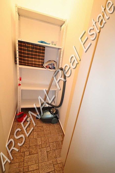 Дава се под наем Двустаен апартамент в София, Лозенец - 68 кв.м за 550 € - Снимка #3