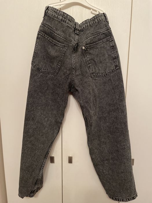 Blugi in stare excelenta