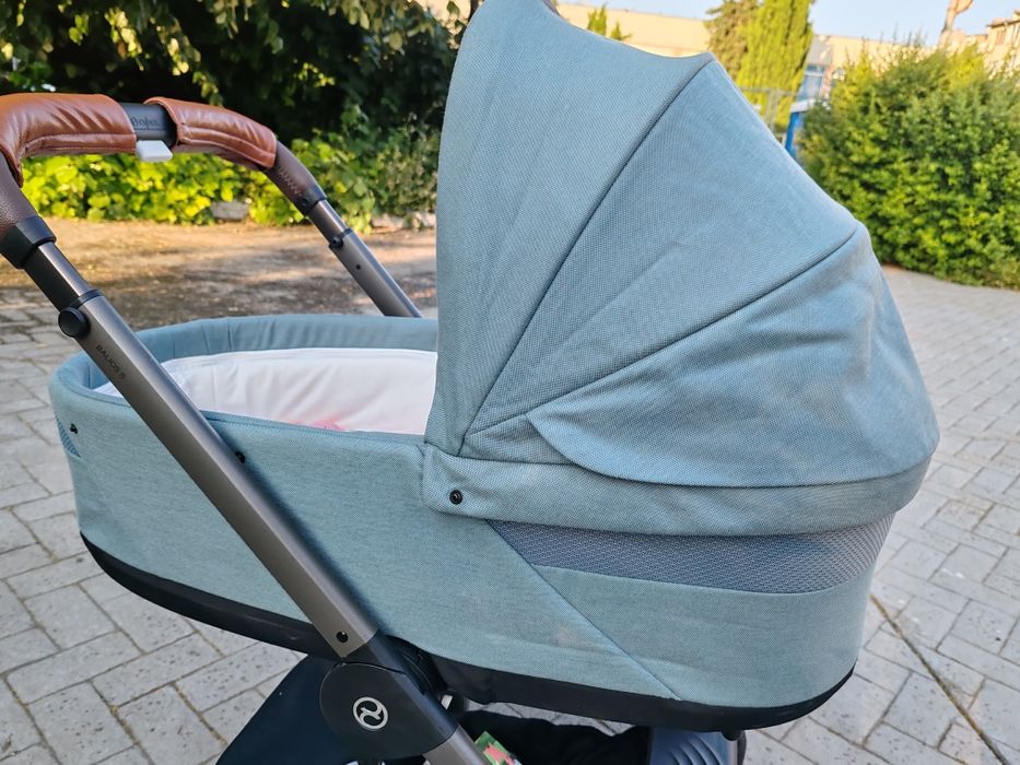 Кош за новородено бебе CYBEX / зимен кош COT S. Sky blue