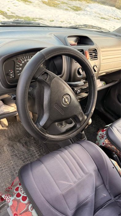 Vand Opel Agila 2002