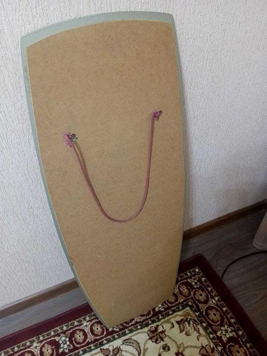 Зеркало Овальное настенное (ОТВЕЧАЮ ТОЛЬКО НА ЗВОНКИ)