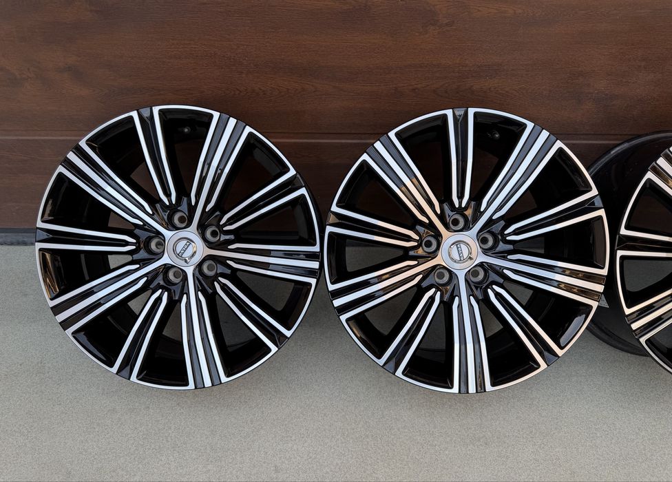 Jante 18 5x108 Originale Volvo XC90  XC60  XC40 V90 V60. S90. S60
