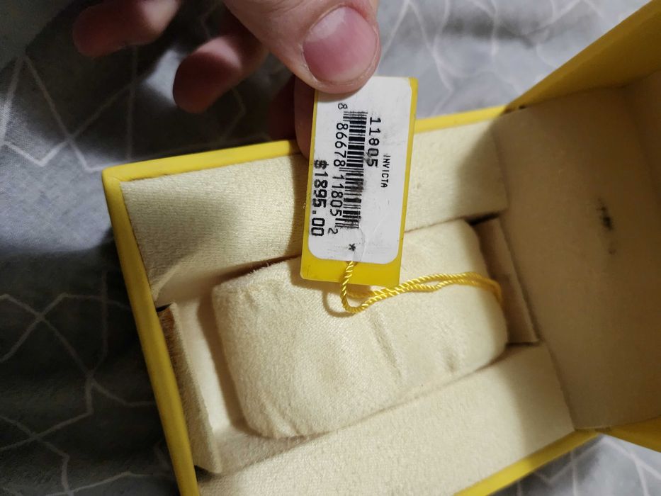 Продавам часовник Invicta SubAqua Noma IV