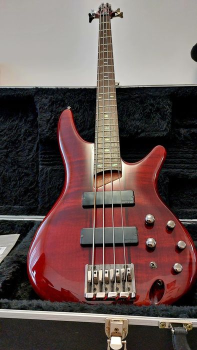 Bass Ibanez SR-700