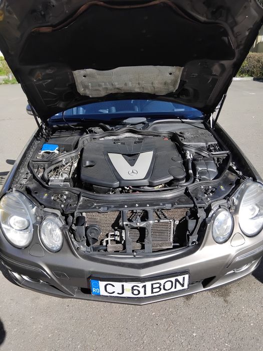 Vand Mercedes-Benz E320