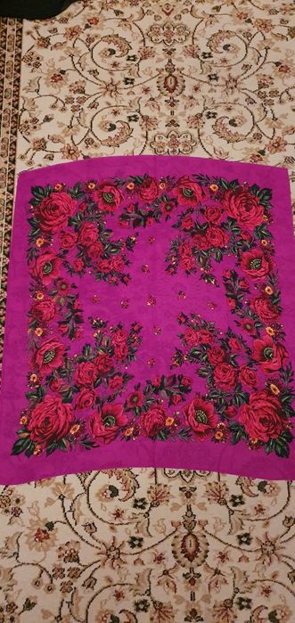 Платок шейный женский