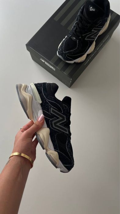 New Balance 9060 “Sea Salt Black”