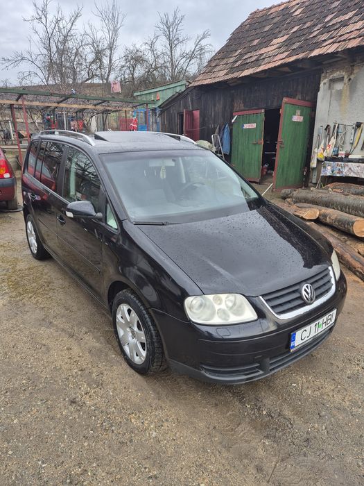 Vând vw touran 1.9 tdi an 2007 stare foarte bună
