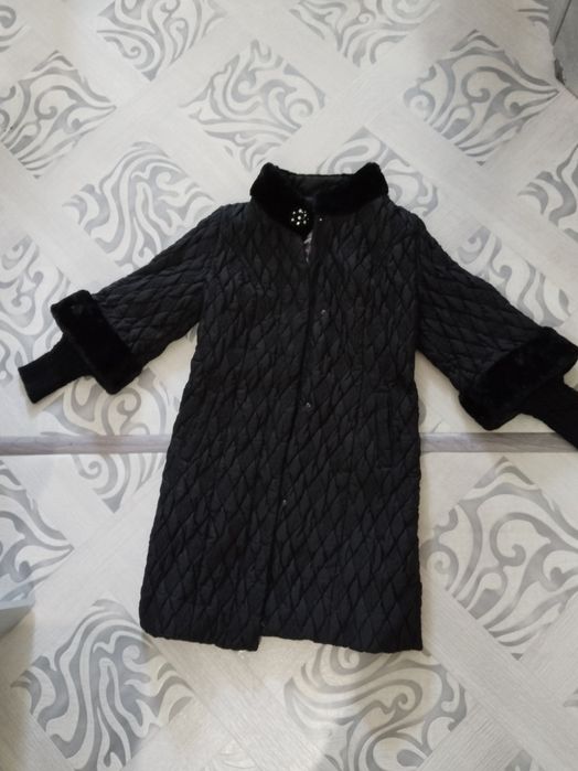 Димесезонный плащ 48 размер