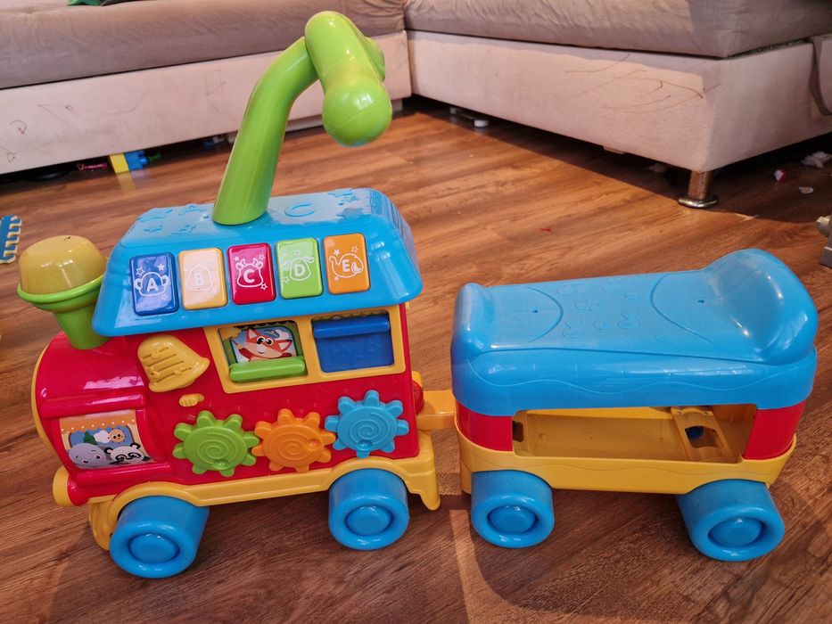 Продавам музикалното влакче и колело