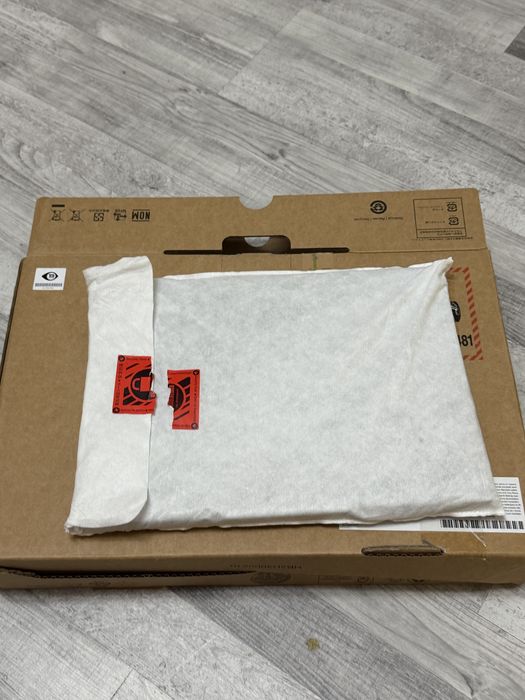 Lenovo ThinkPad T14 Gen5 AMD Ryzen 5 PRO 8540U