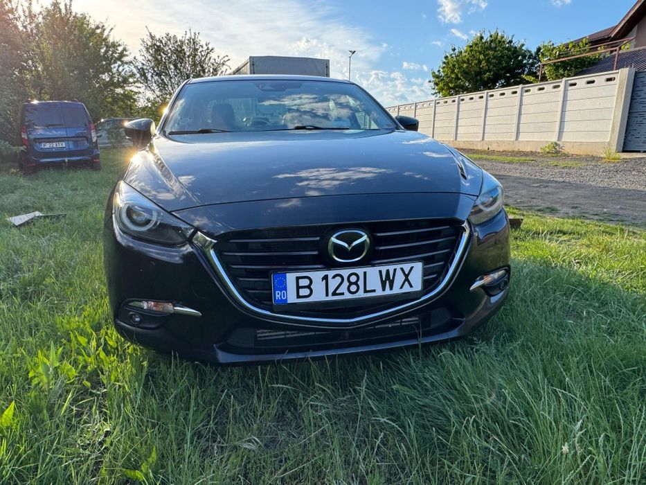 MAZDA 3 2017
