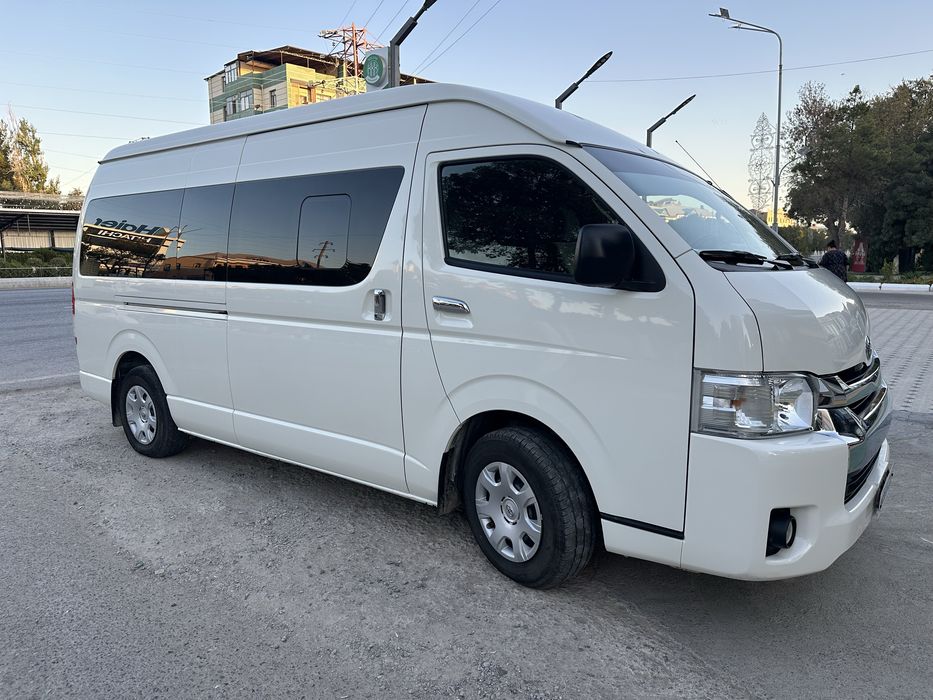 Услуга транспорта Hyundai Staria