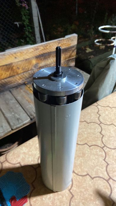 Чисто нов разширител на водосточна тръба Ф100