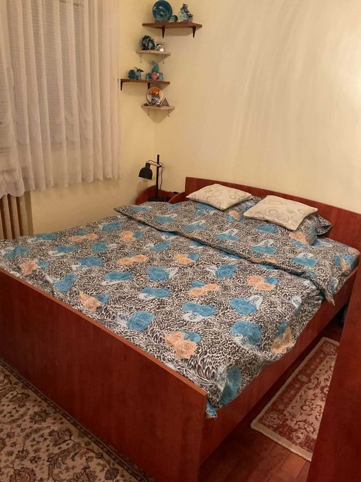 Vand apartament 3 camere decomandat