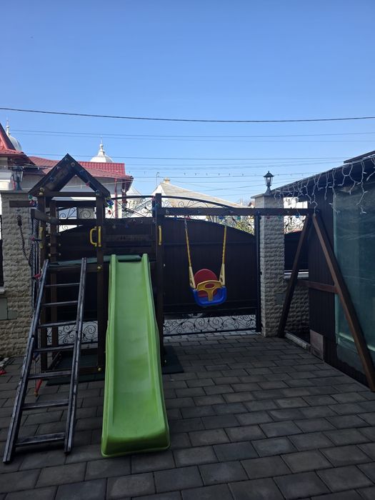 Spațiu de joaca din lemn de pin