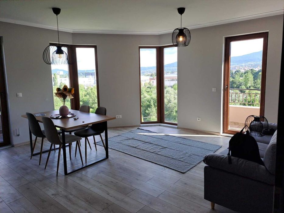 Дава се под наем Тристаен апартамент в София, Студентски град - 85 кв.м за 739.5 € - Снимка #1