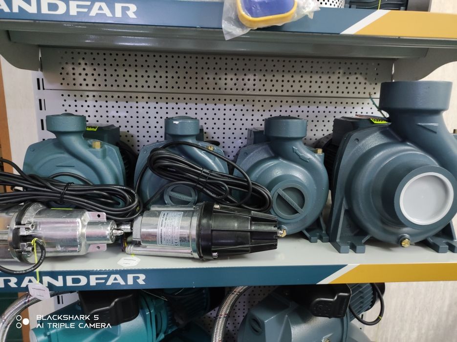 Насос водяной. Насос дренажный, насос поверхностный, насос вакуумный.