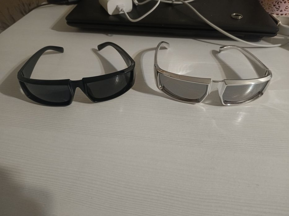 Очки солнцезащитные