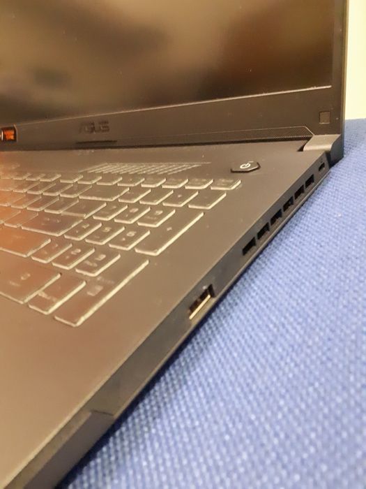 Laptop Asus Gaming Tuf F17 (vl) star amanet