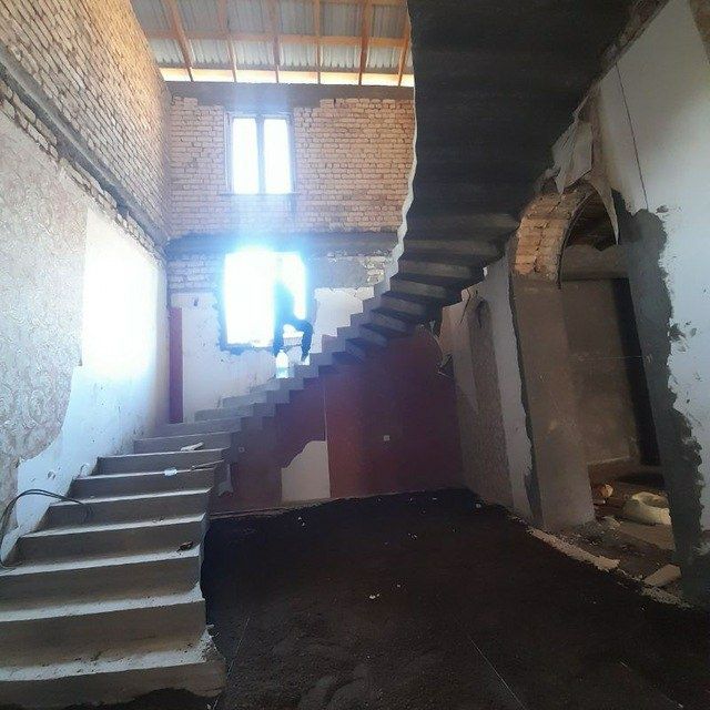 Битонли леснитца навоий