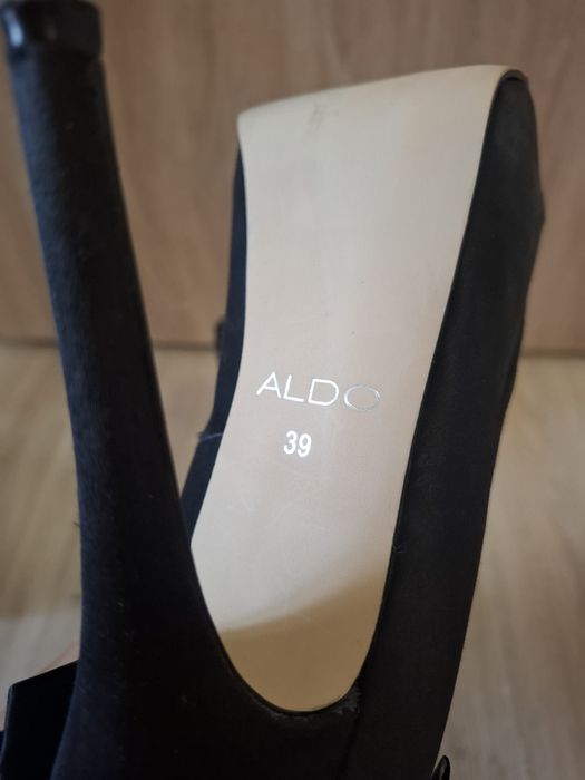 Продам Туфли Aldo 39р
