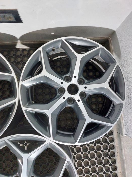 trei jante 18 originala bmw x1 f48 / x2 f39 style 569 7,5j et51