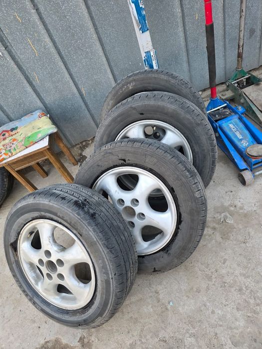 Продам Шина на Camry