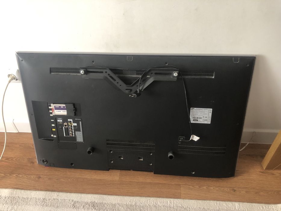 Телевизор самсунг