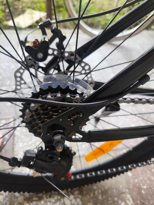 Vind bicicleta nouă