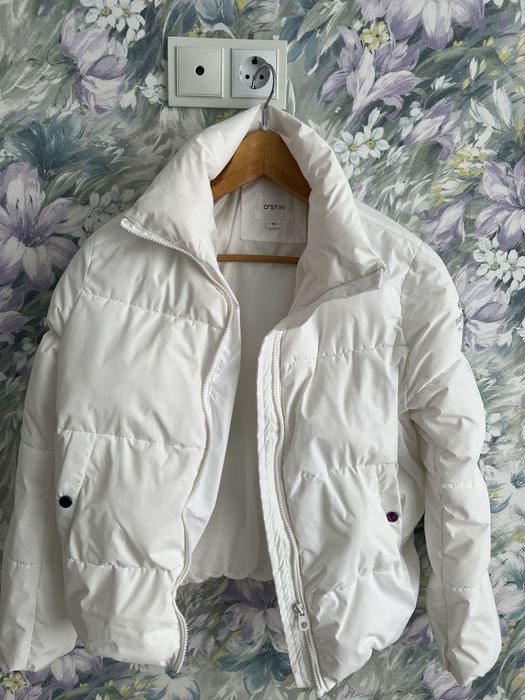 Продам женскую куртку