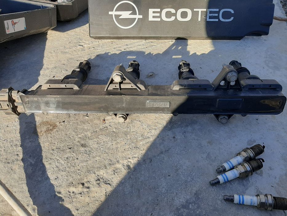 Bara ,spate,aripa,stanga,dreapta,capota, opel vectra C, capota, usa,