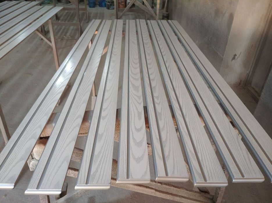 Plintus zakaz boyicha yasab beramiz MDF dan