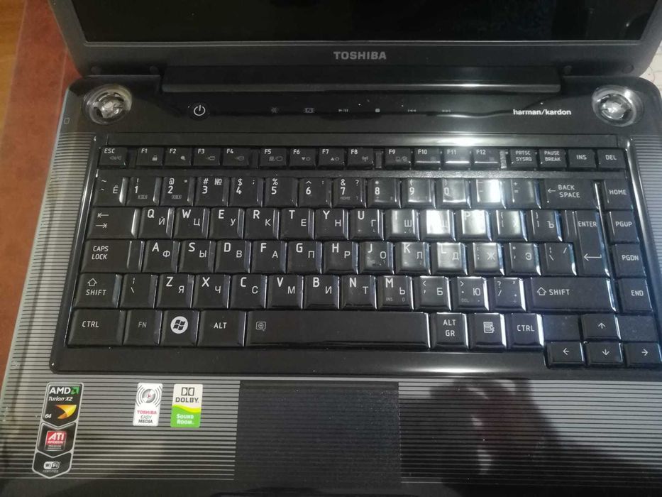 Ноутбук TOSHIBA б/у