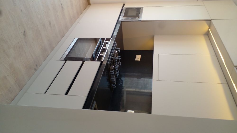 Столешницы из гранита и кварца